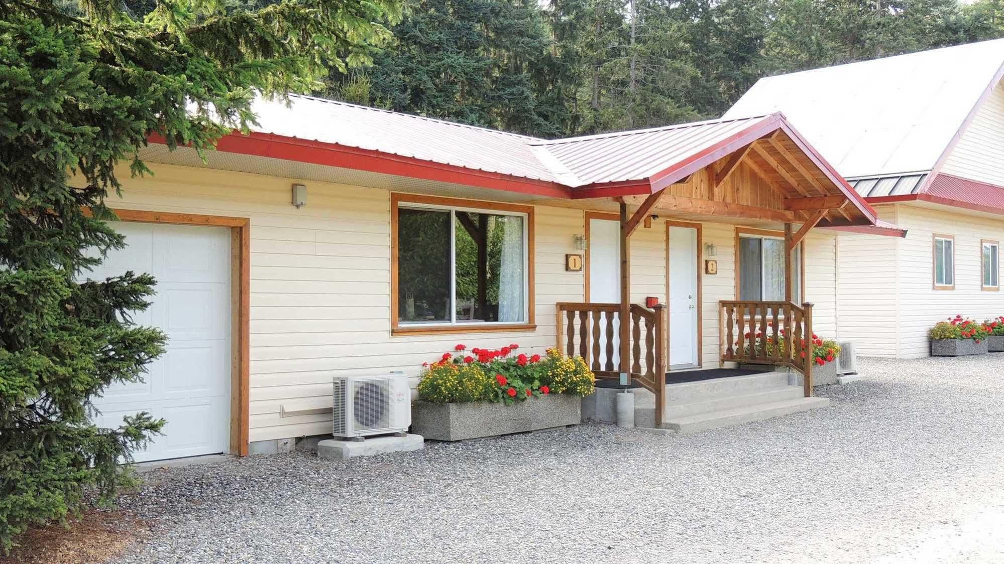 Viewpoint Rv & Cottages Salmon Arm Zewnętrze zdjęcie