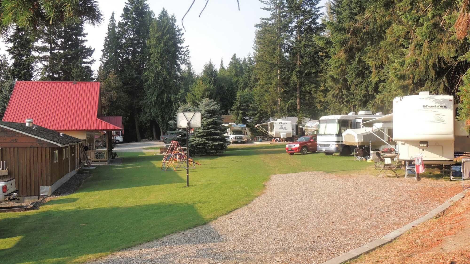 Viewpoint Rv & Cottages Salmon Arm Zewnętrze zdjęcie